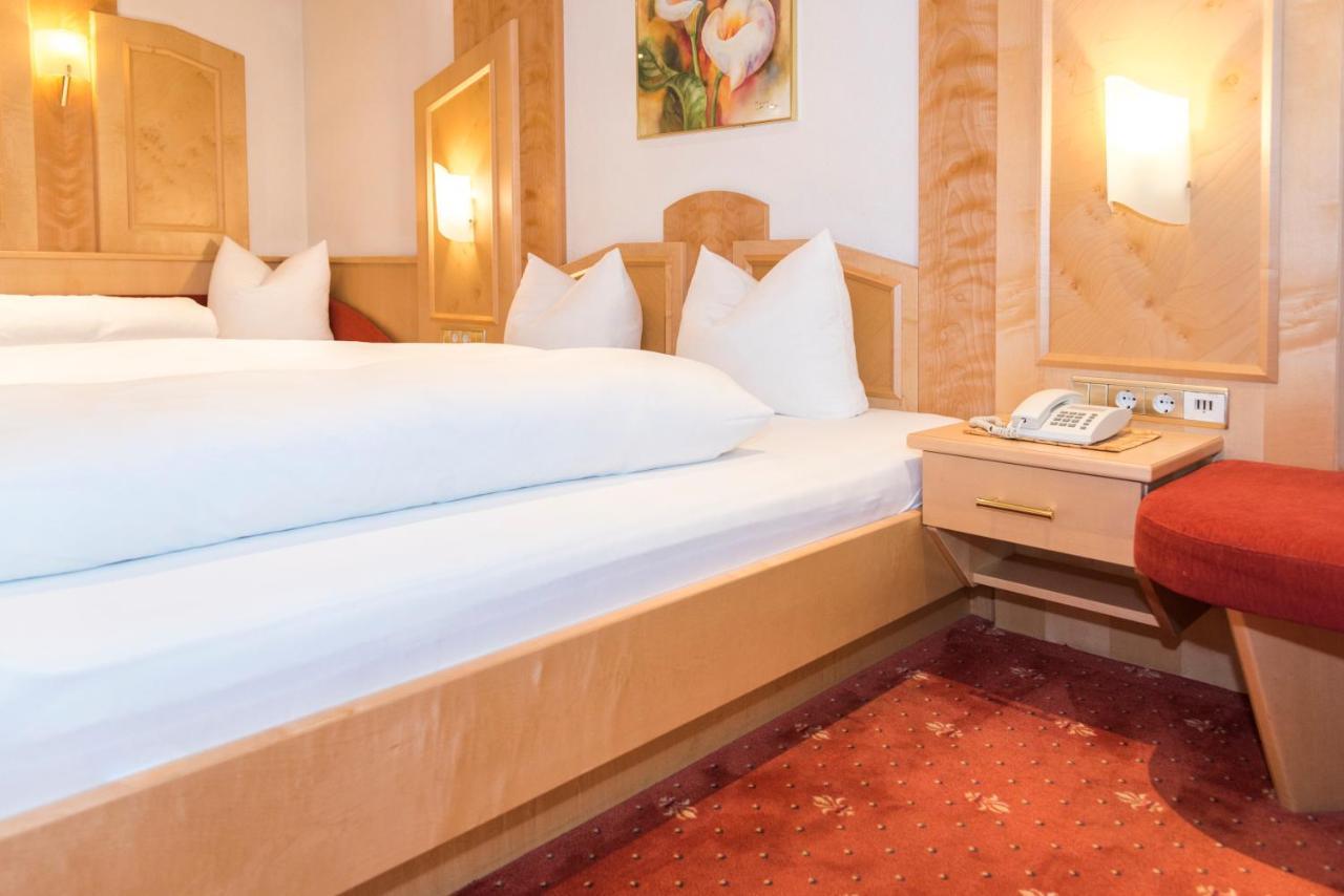 Alphotel Garni Salner イシュグル エクステリア 写真