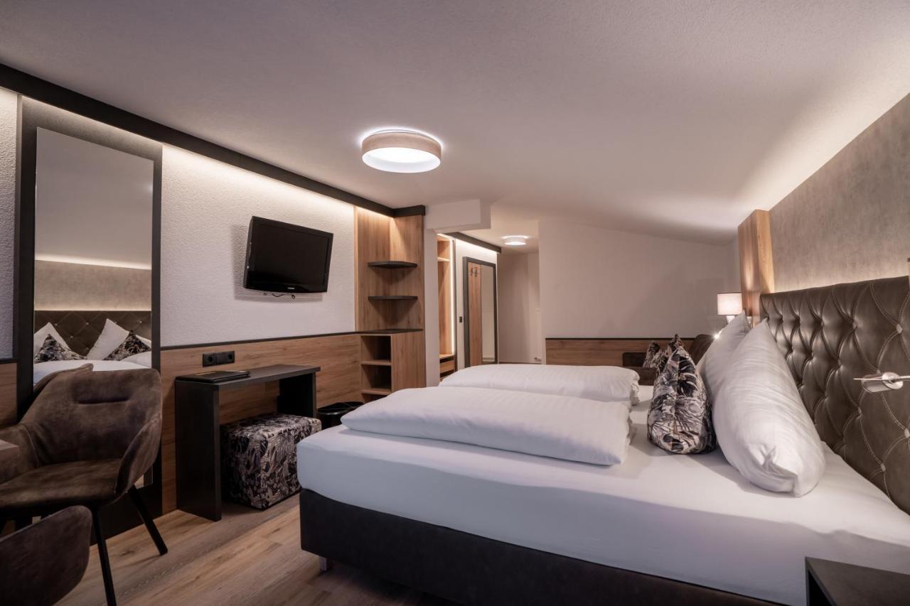 Alphotel Garni Salner イシュグル エクステリア 写真