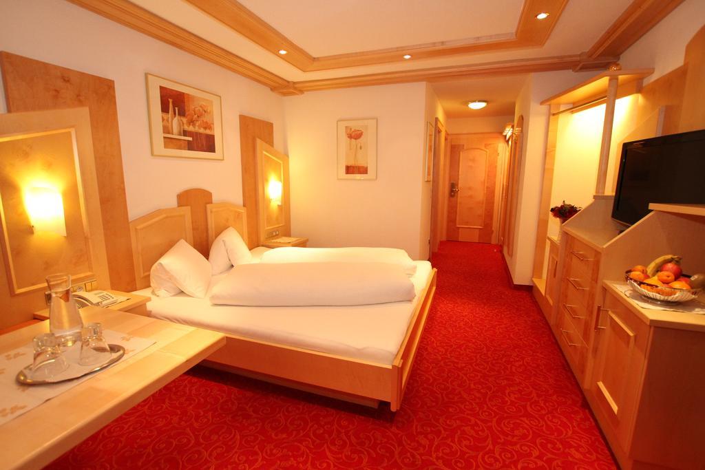 Alphotel Garni Salner イシュグル エクステリア 写真