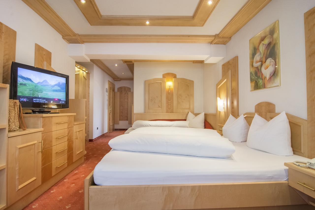 Alphotel Garni Salner イシュグル エクステリア 写真